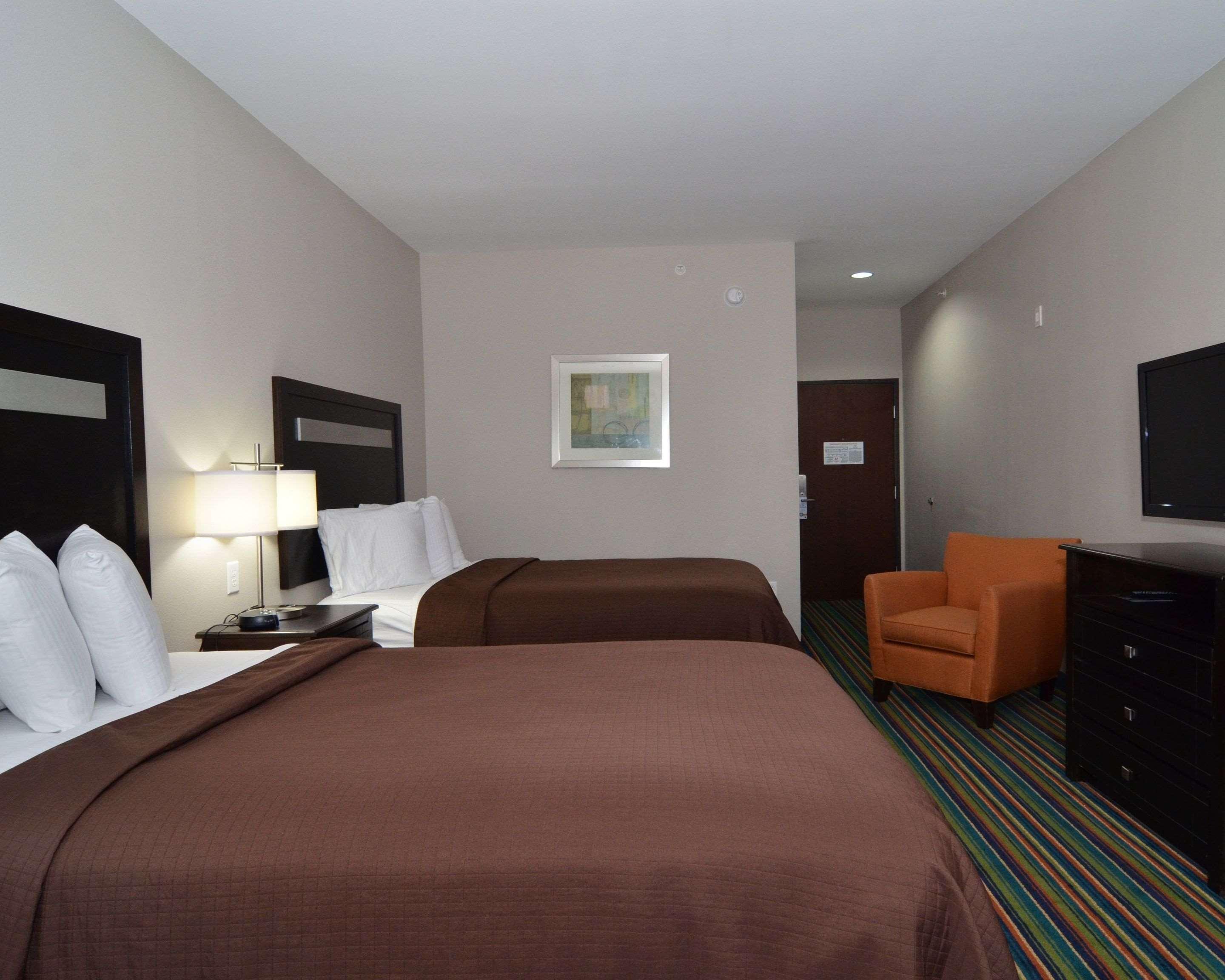 Quality Inn & Suites Kenedy - Karnes City Екстериор снимка