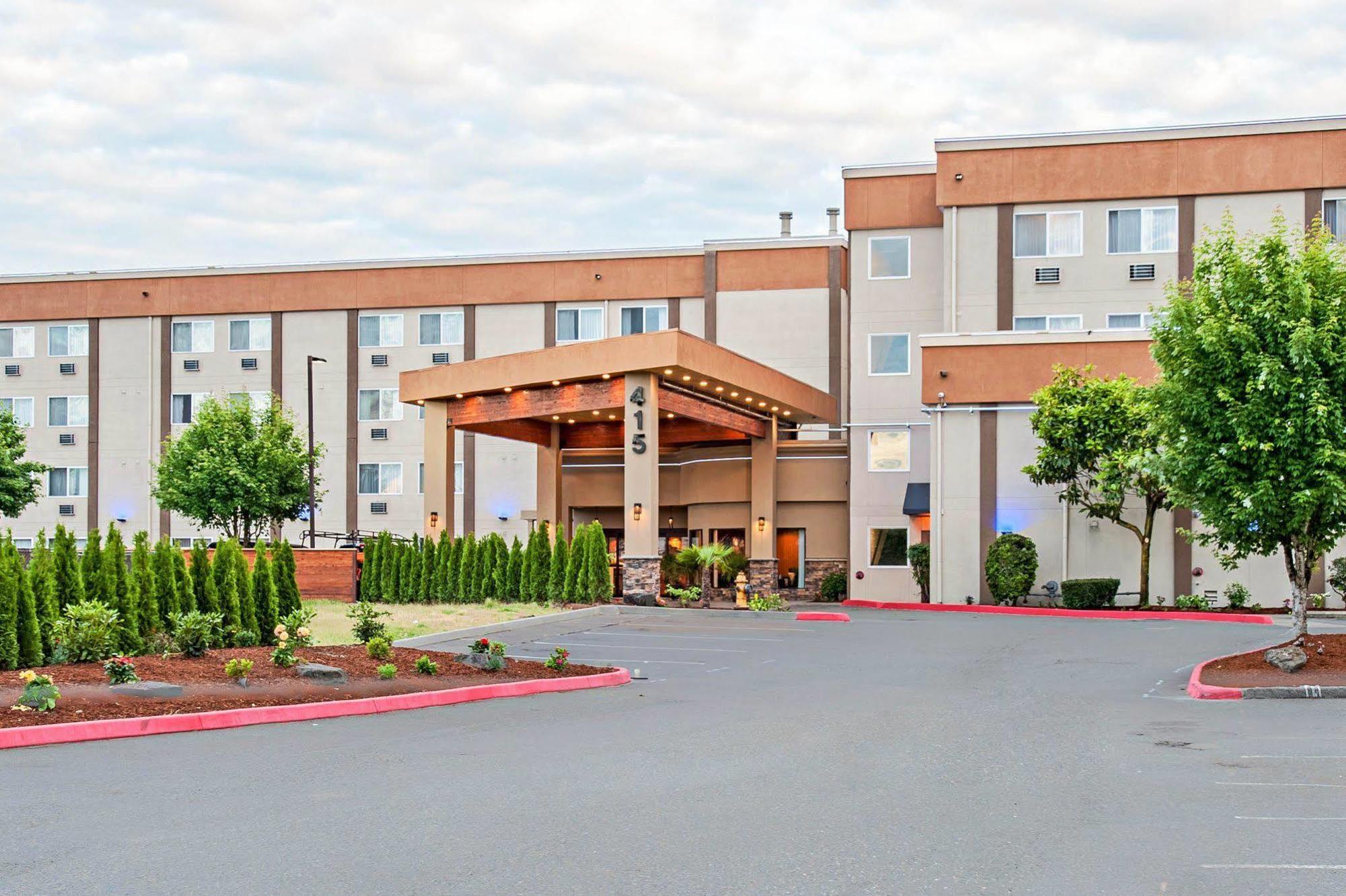Quality Inn & Suites Kenedy - Karnes City Екстериор снимка