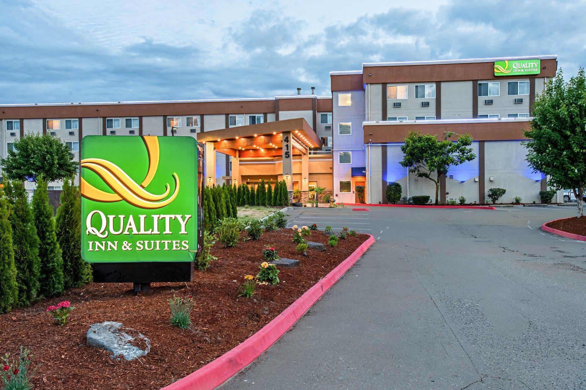 Quality Inn & Suites Kenedy - Karnes City Екстериор снимка