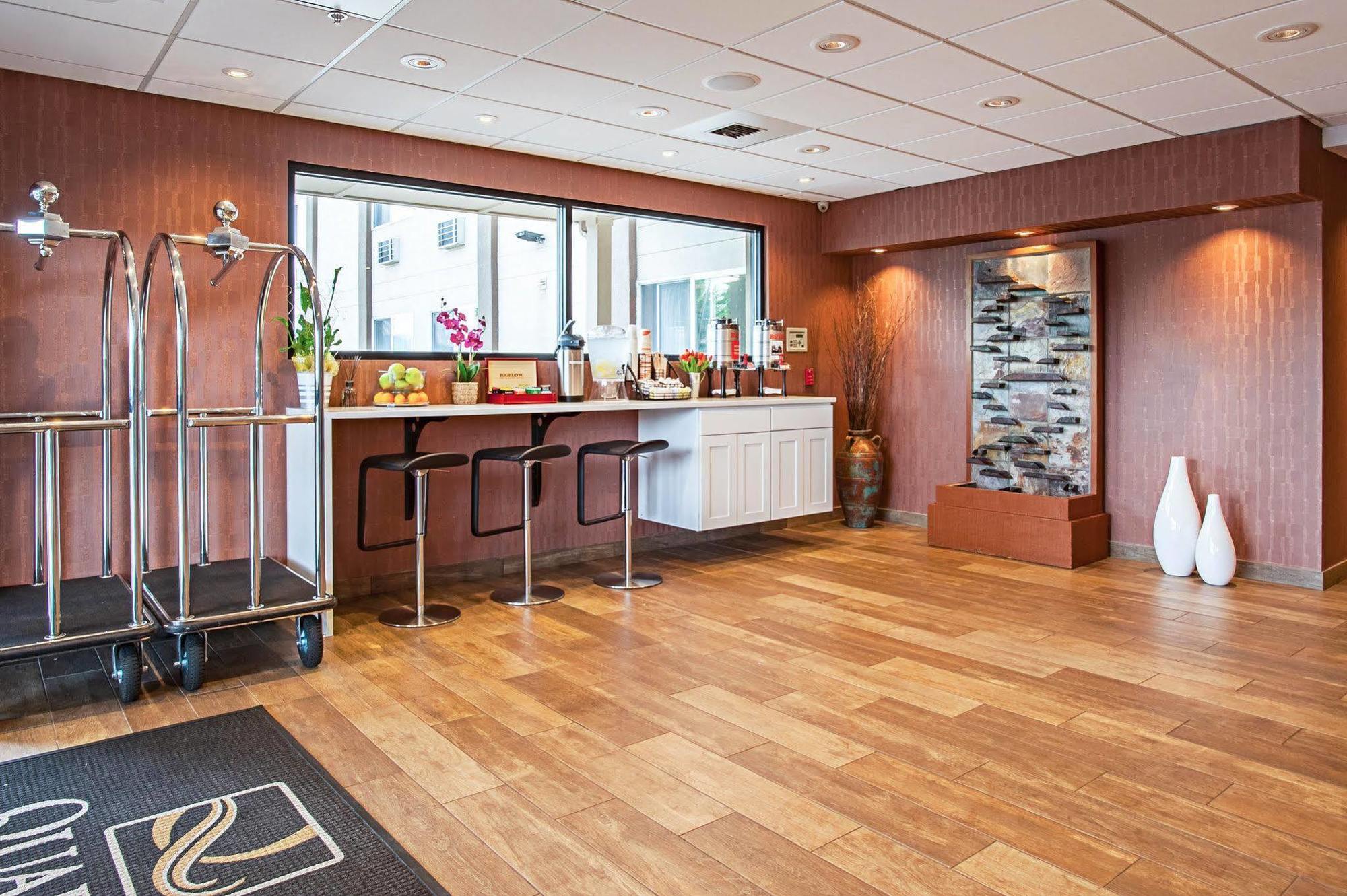 Quality Inn & Suites Kenedy - Karnes City Екстериор снимка